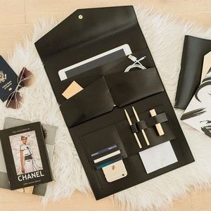 Glass Ladder & Co Megan Clutch NEW